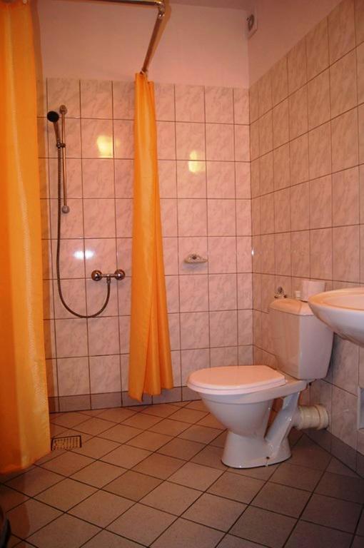 HOTEL ODR - Twin Room