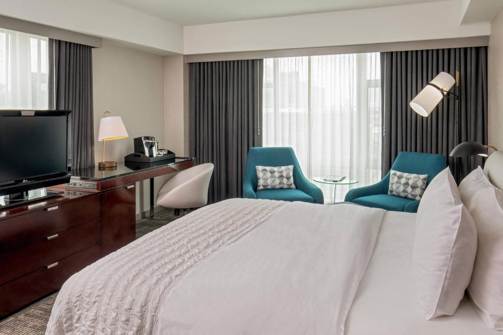 Le Meridien Boston Cambridge - 