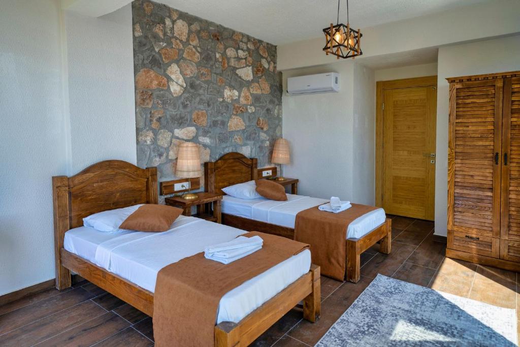 Postel nebo postele na pokoji v ubytování Villa Pine Private Located in a quiet and picturesque location