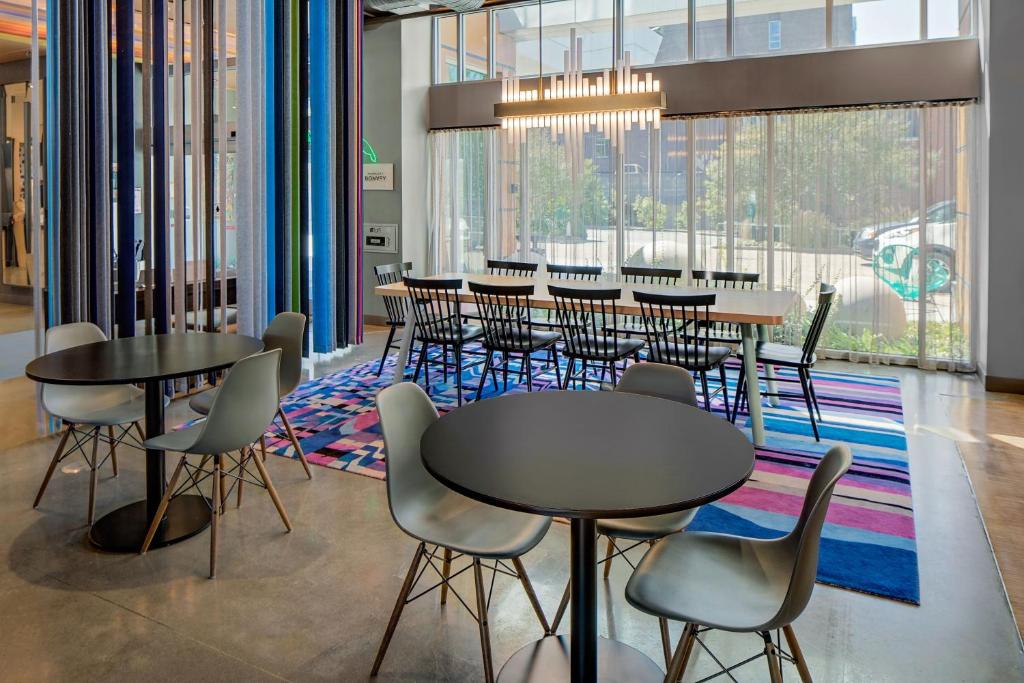 Aloft by Marriott Chapel Hill photo