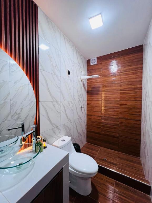 Adelina Classic Matrimonial