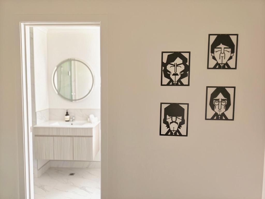 New Built Gem in Hillcrest - Resim 3