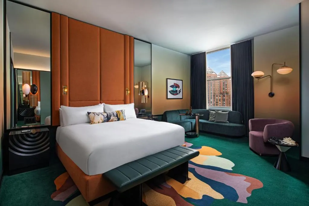 Premier King Room with Park View