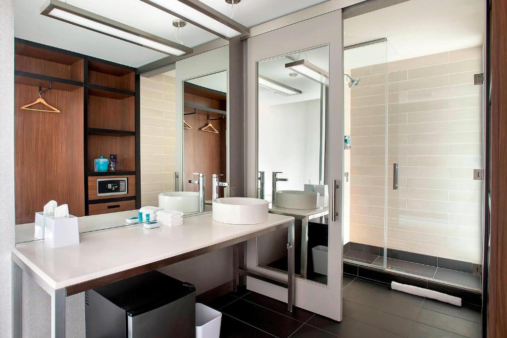 Aloft Buffalo Airport - Chambre D'amis Roi