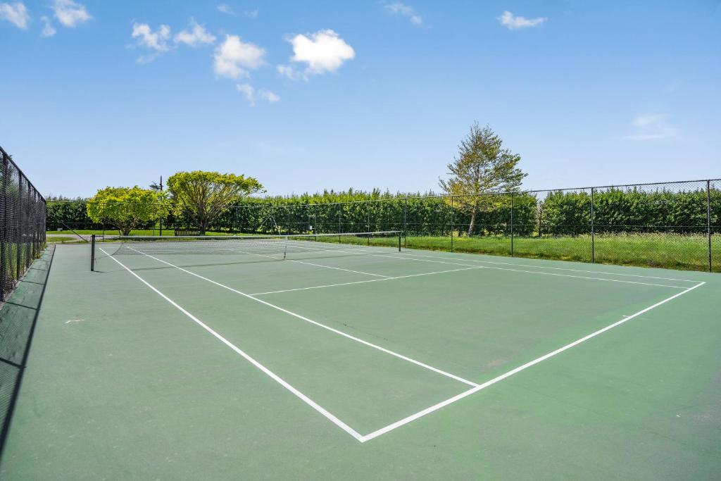 Olive Grove Estate - Resim 5