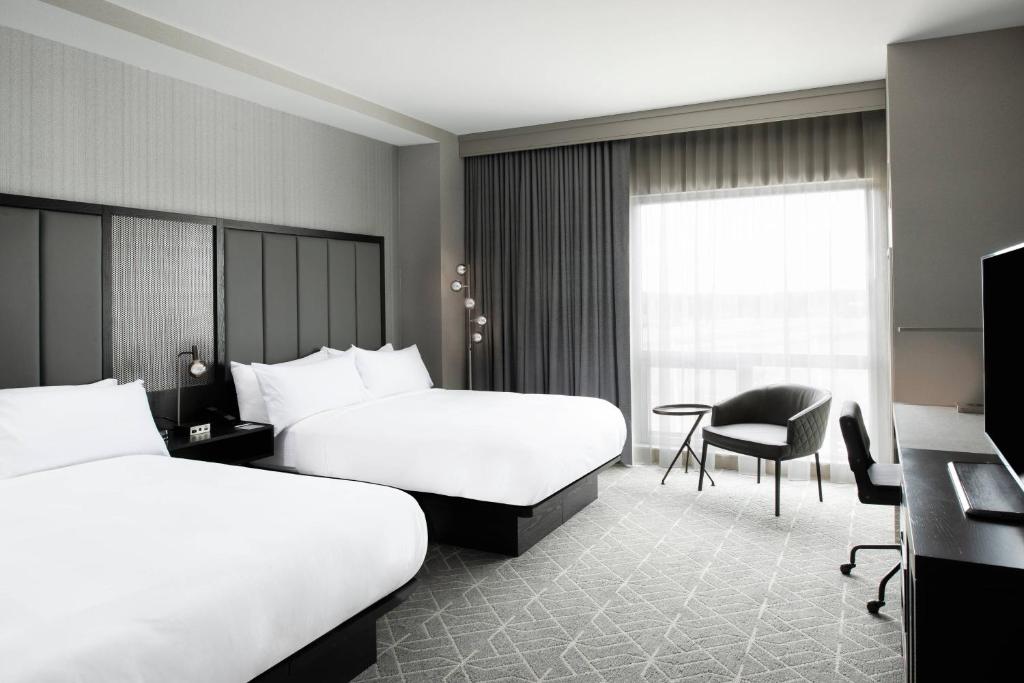 Renaissance Boston Patriot Place Hotel - 