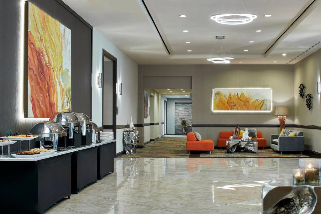 Renaissance Chicago Glenview Suites Hotel photo