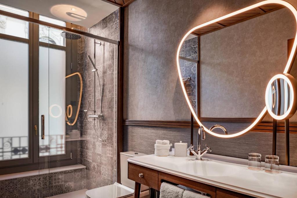 Palacio Santa Clara, Autograph Collection - Resim 38