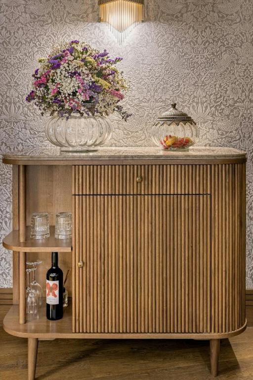 Palacio Santa Clara, Autograph Collection - Resim 33