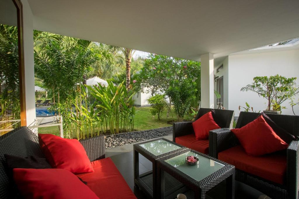 Explore Lombok from your Villa for 2+ - Villa