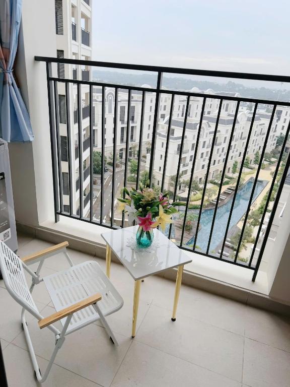 Balkón nebo terasa v ubytování Swanbay - Căn Hộ 1PN View Hồ Bơi