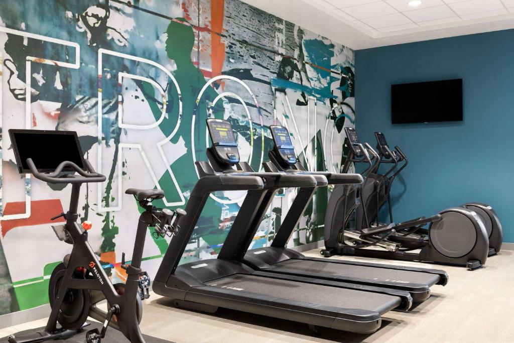 Fitness centrum a/nebo fitness zařízení v ubytování Wingate by Wyndham Kingman
