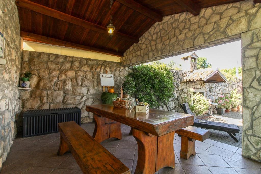 Fotografia z galérie ubytovania Roža in Sveti Bartol (Haus für 2-3 Personen) v destinácii Labin