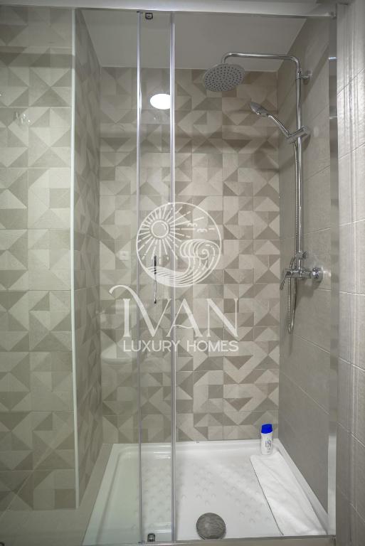 Koupelna v ubytování Casa Galiana Ivan Luxury Homes 5ªPlta Norte 1ªLínea