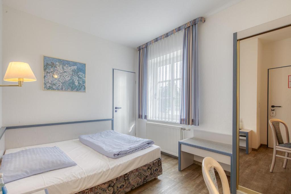 Hotel Ingeborg - Single Room