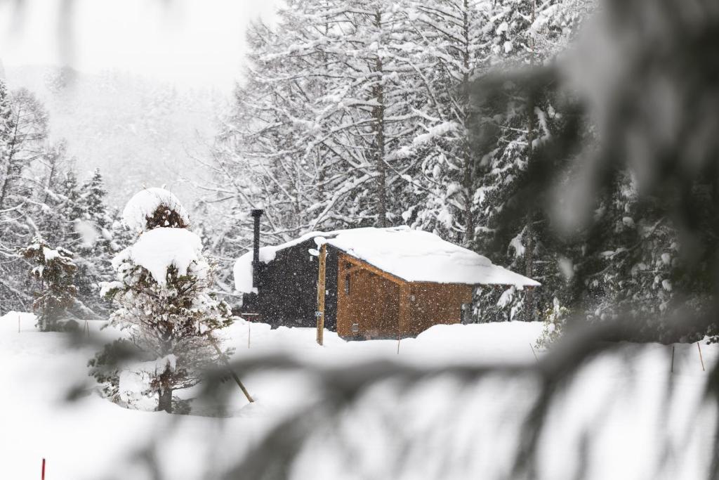 Earthboat Hakuba