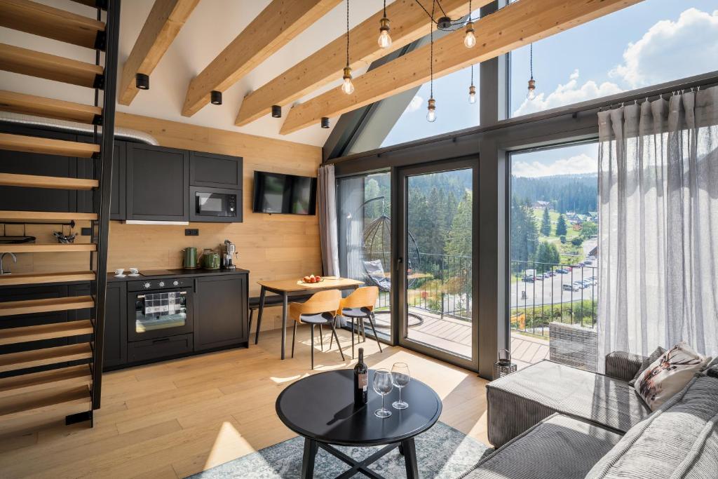 Kuchyň nebo kuchyňský kout v ubytování Panorama Lofts Pec