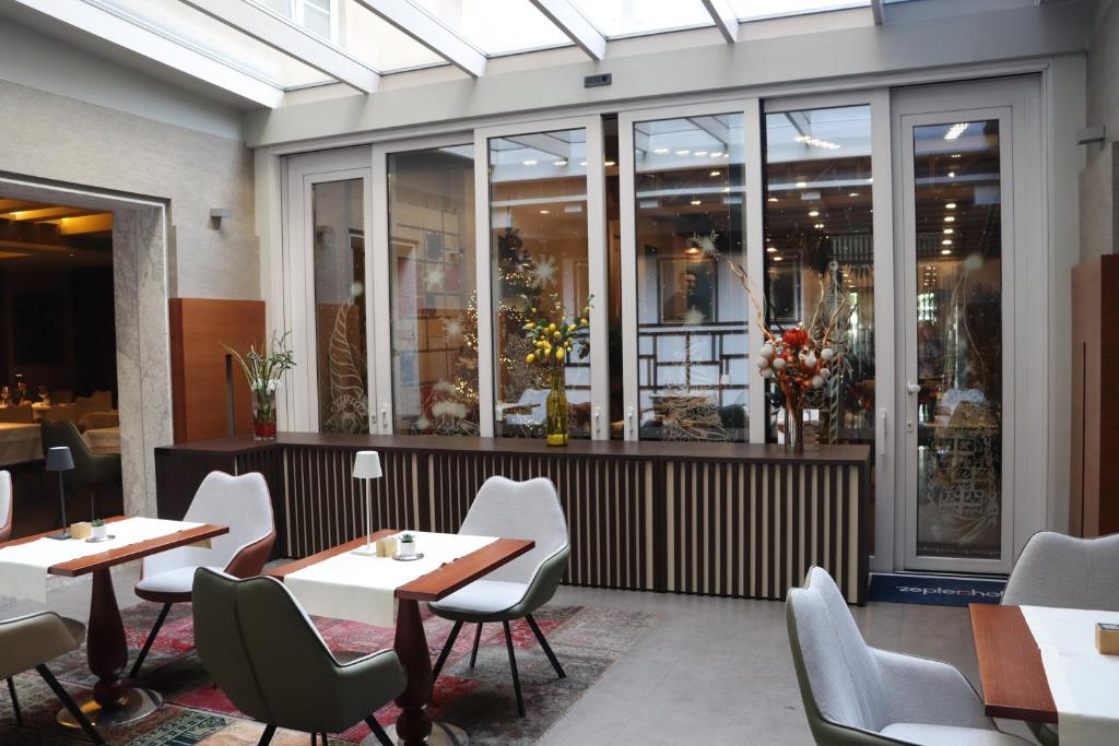 Εστιατόριο ή άλλο μέρος για φαγητό στο Zepter Hotel Belgrade, member of Zepter Hotels