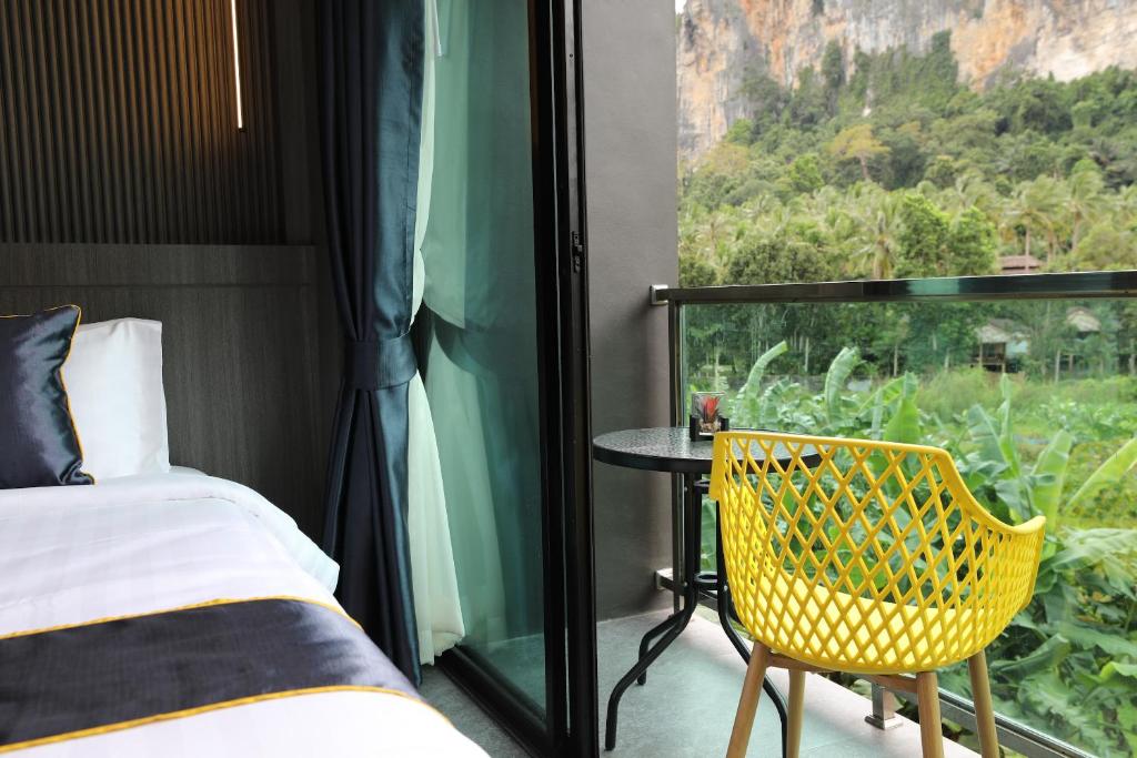 Postel nebo postele na pokoji v ubytování Aspira Escape Ao Nang Krabi