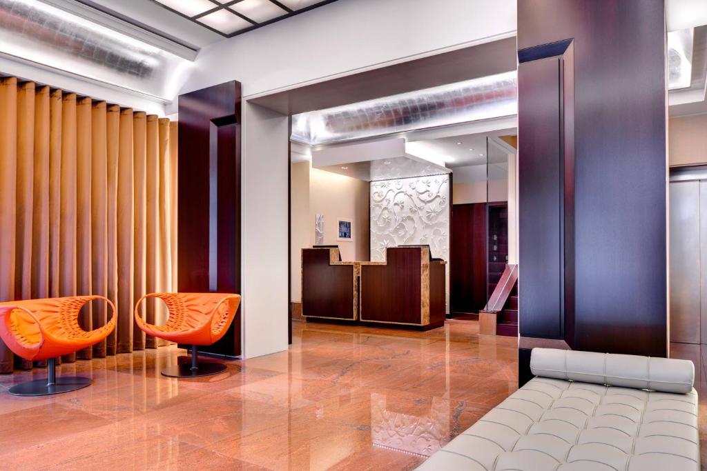 Renaissance Lucerne Hotel - Resim 13