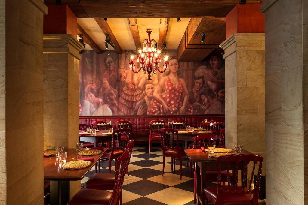 Renaissance Lucerne Hotel - Resim 28