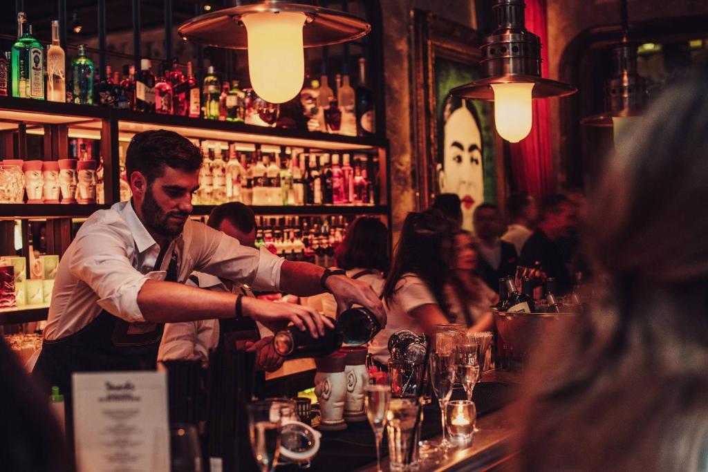 Renaissance Lucerne Hotel - Resim 30