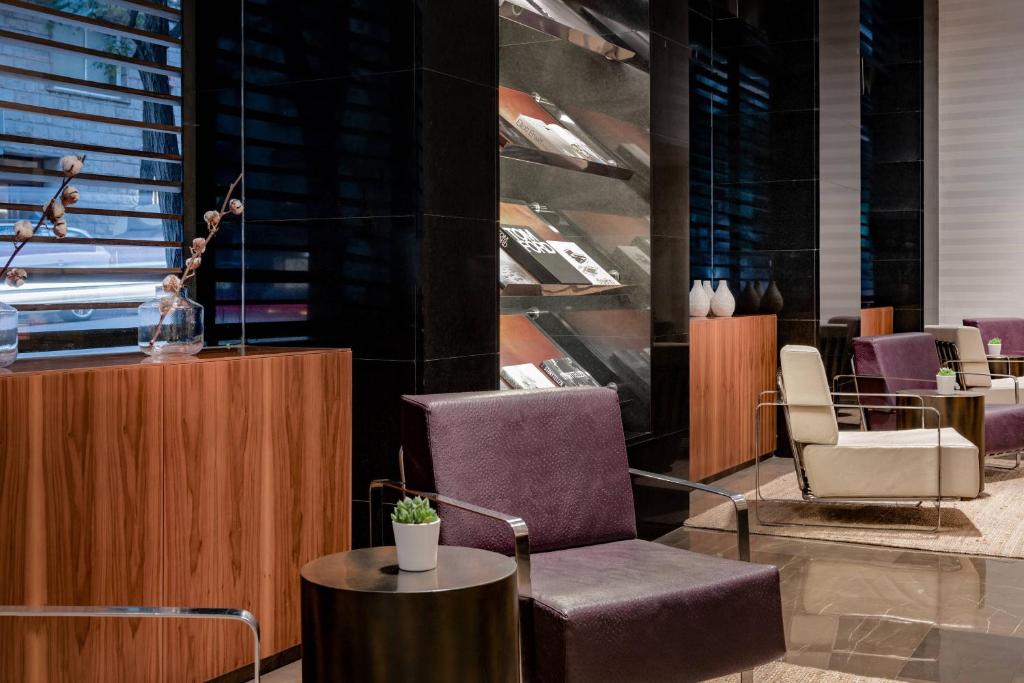 AC Hotel Irla by Marriott - Resim 5