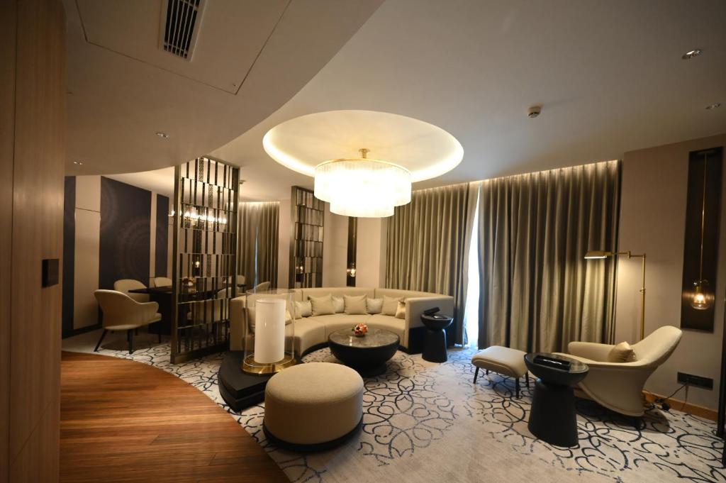 Posezení v ubytování LYFE HOTEL
