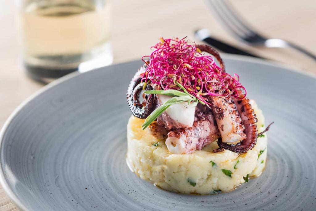 AC Hotel Bologna by Marriott - Resim 31