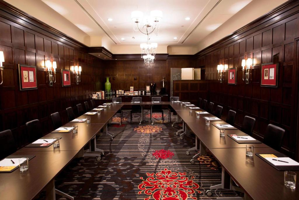 Konferenční prostory v ubytování The Algonquin Hotel Times Square, Autograph Collection