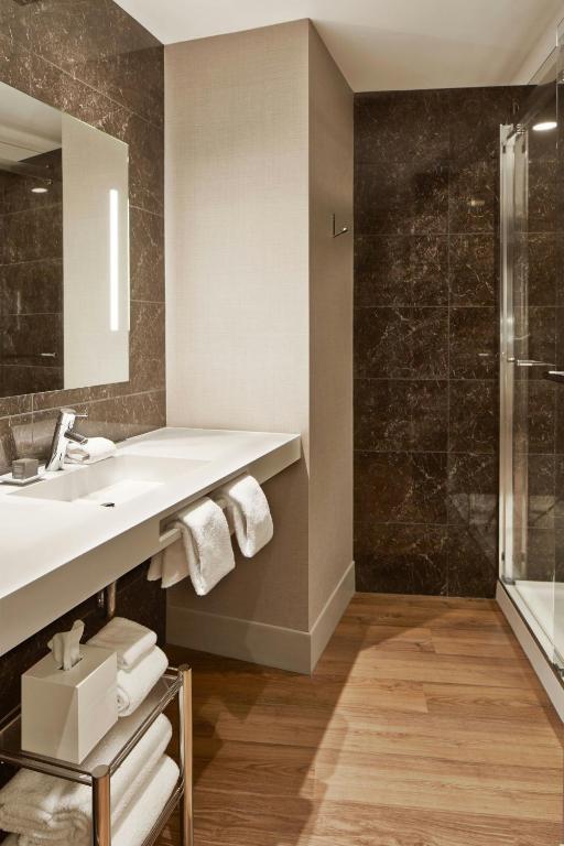AC Hotel by Marriott Minneapolis Downtown photo
