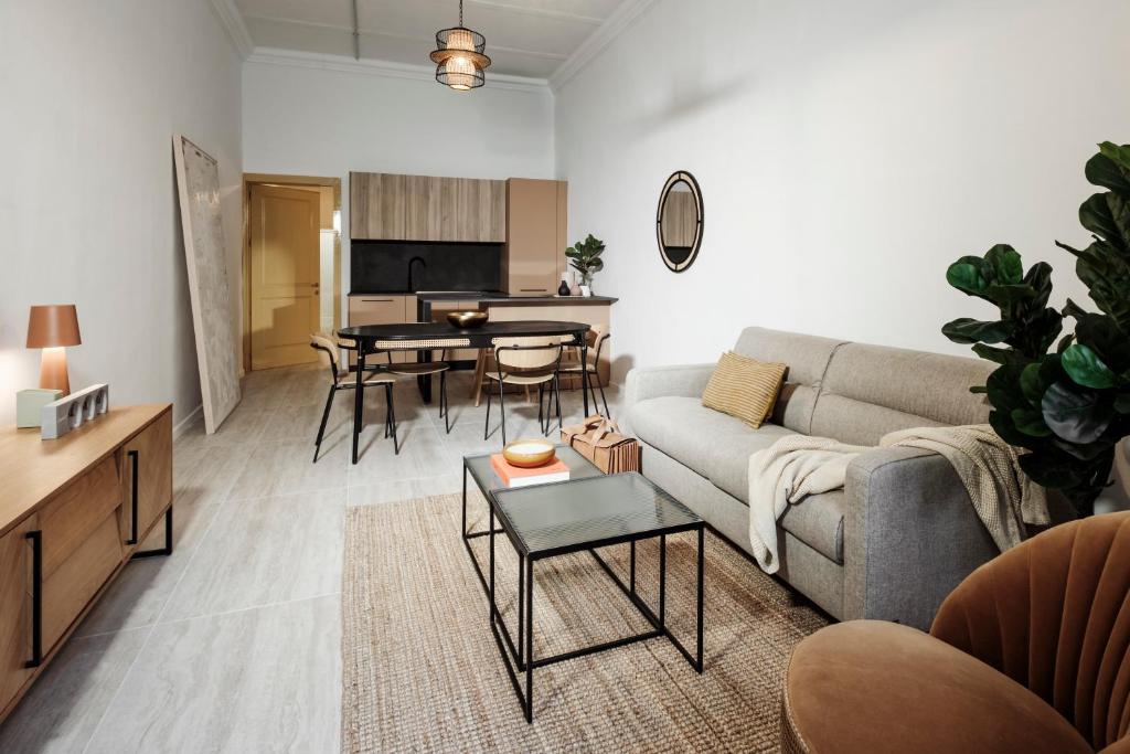 TV a/nebo společenská místnost v ubytování Ellul Living