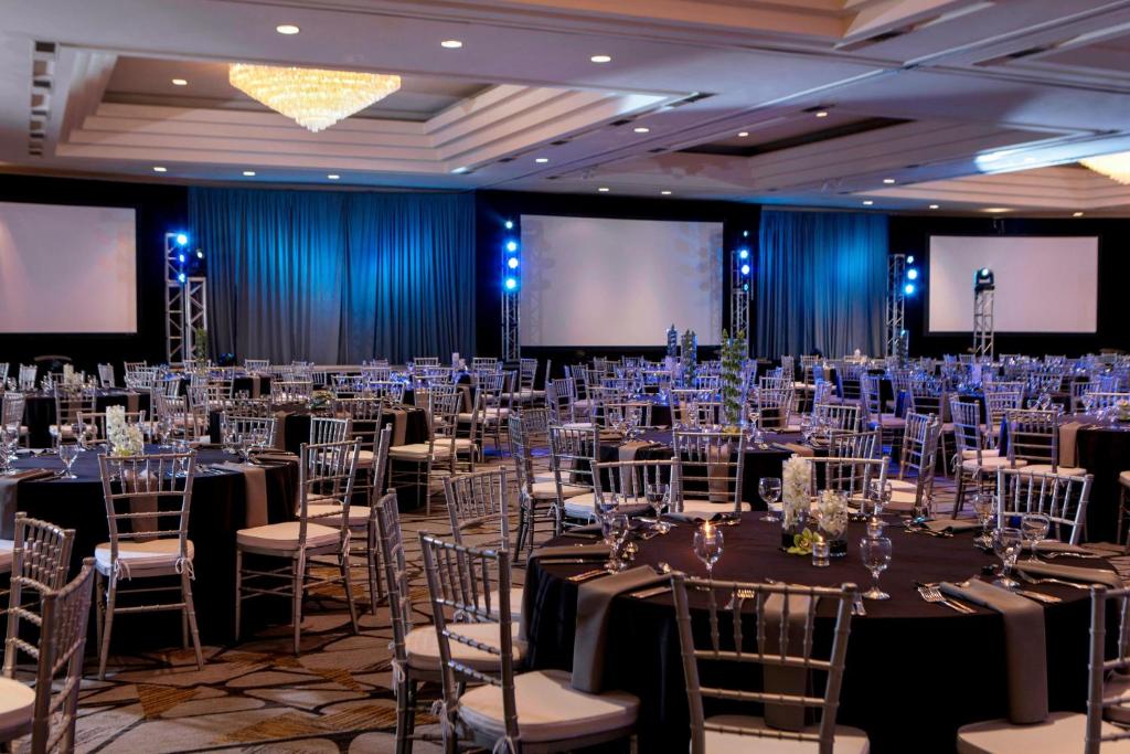 Fotografie z fotogalerie ubytování Renaissance Denver Hotel & Conference Center v destinaci Denver