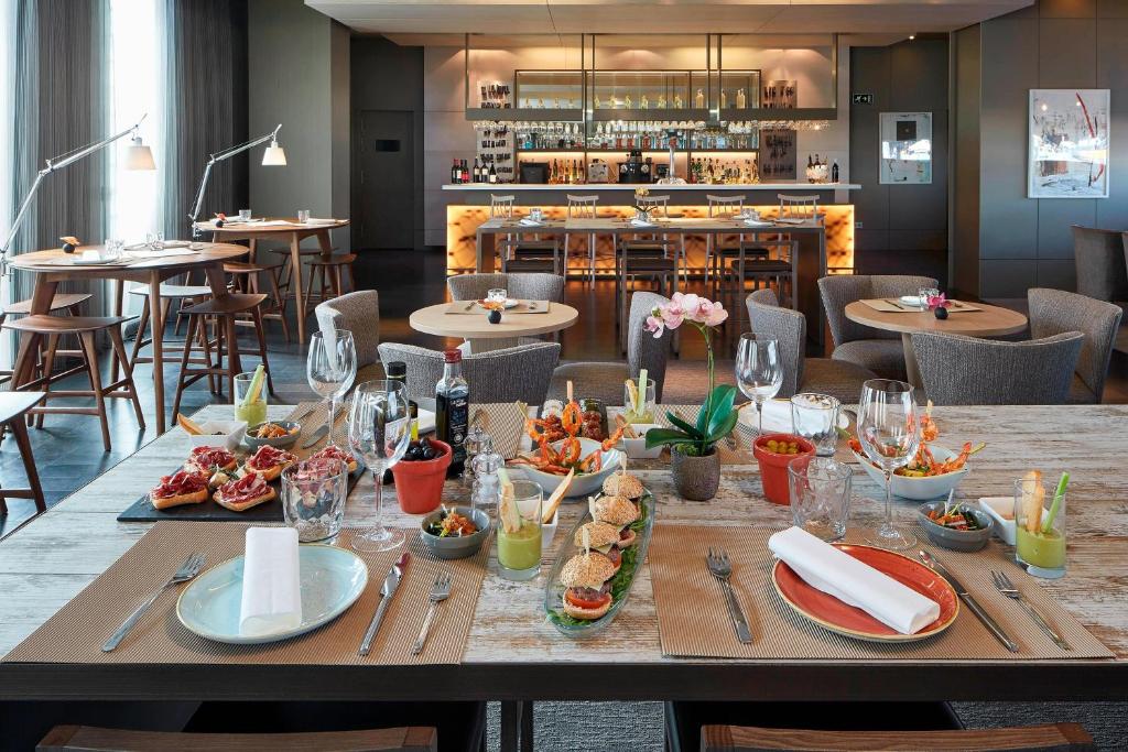 AC Hotel Sants by Marriott - Resim 34