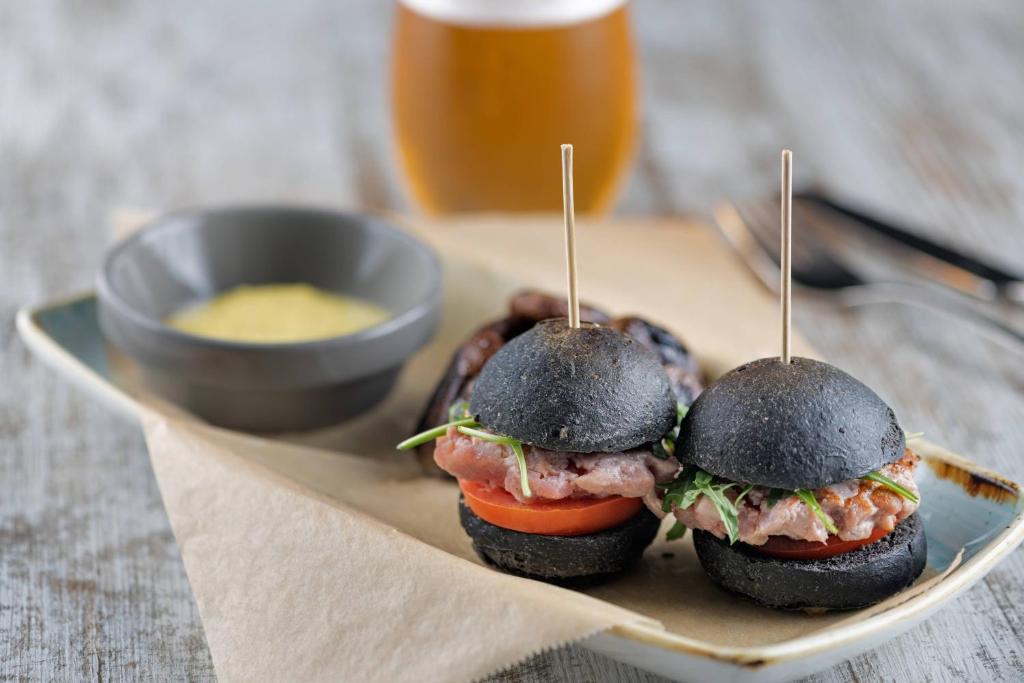 AC Hotel Sants by Marriott - Resim 39