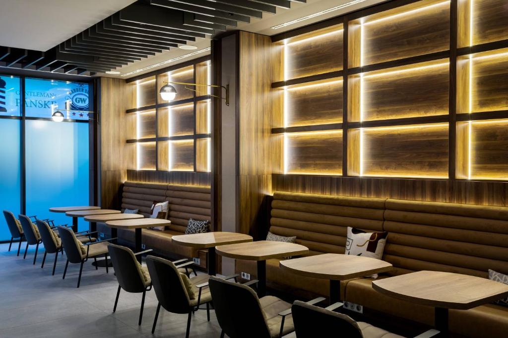 AC Hotel by Marriott Bratislava Old Town - Resim 44