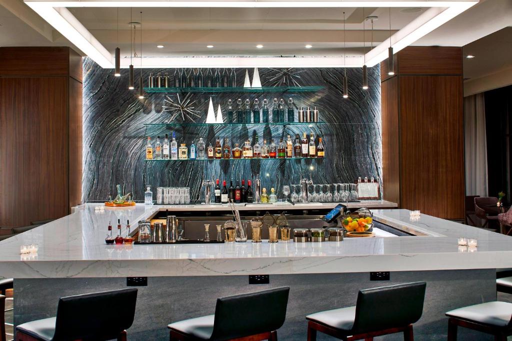 AC Hotel by Marriott Cleveland Beachwood photo