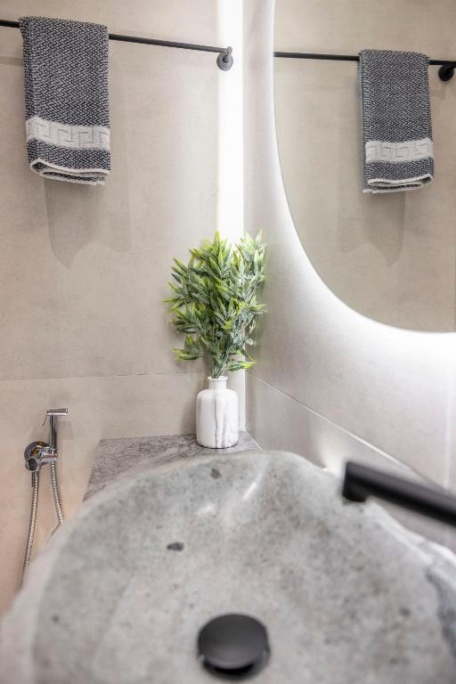 Polyzos Luxury Suites Meteora #2 - Adults Friendly - Resim 23