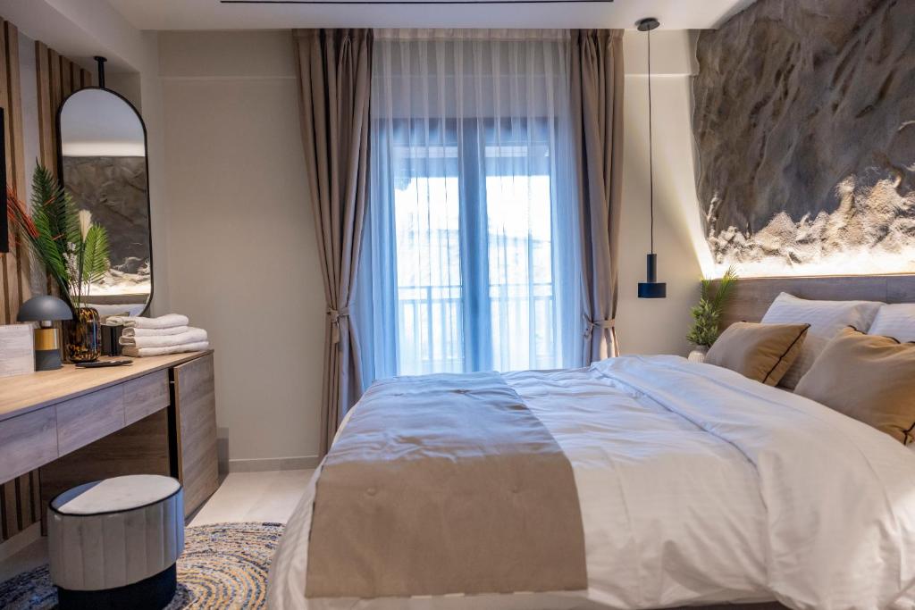 Polyzos Luxury Suites Meteora #2 - Adults Friendly - Resim 14