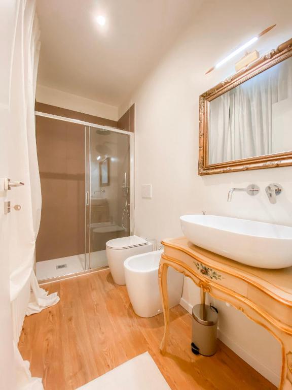 San Polo Luxury Suites in Venice - 11