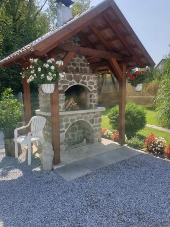 Zahrada ubytování Casa Monika Ciocarliei