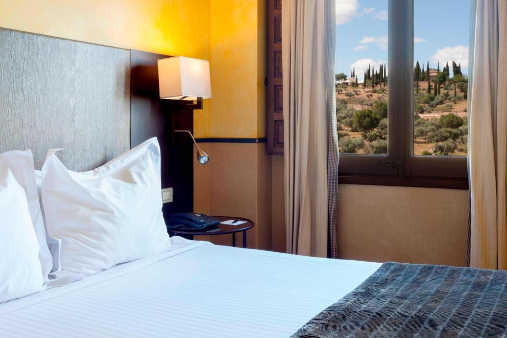 AC Hotel Ciudad de Toledo by Marriott - 高级双床间 - 带露台