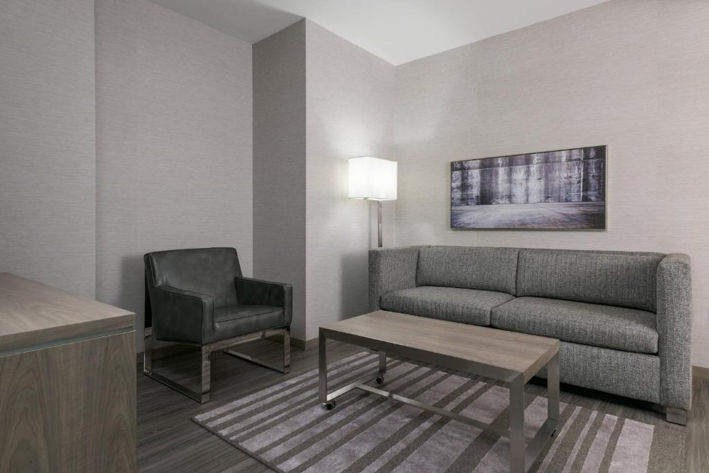AC Hotel by Marriott Boston North - Suíte De 1 Quarto