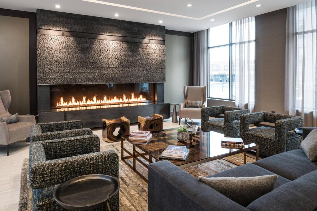 Posezení v ubytování AC Hotel by Marriott Worcester