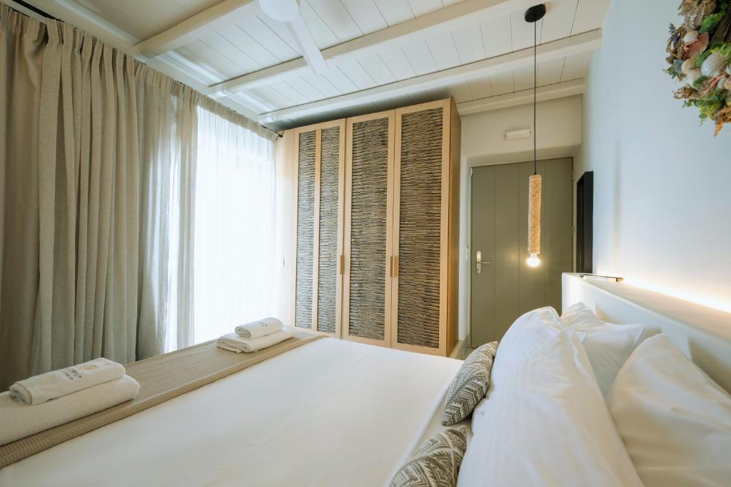 Aegean Hospitality - 13