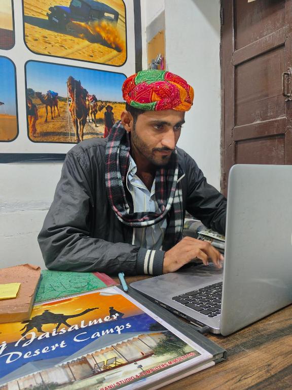 Tamu yang menginap di Hotel Shahiraj Jaisalmer