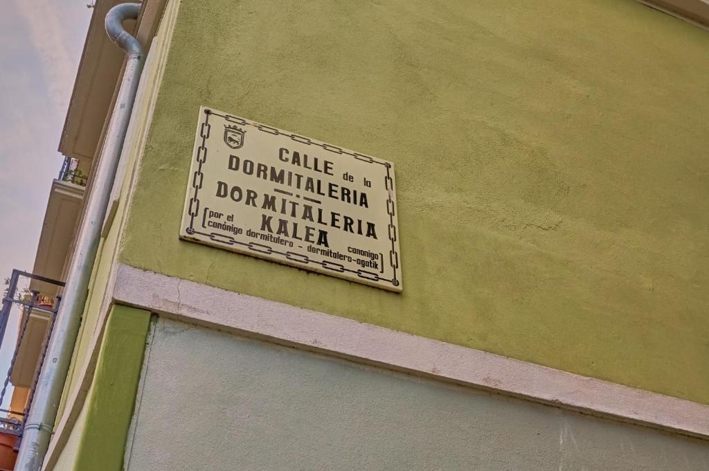 Certifikát, hodnocení, plakát nebo jiný dokument vystavený v ubytování Zure Etxea by clabao