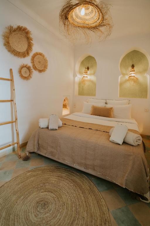 Riad Nanou - Private Riad with Pool & Rooftop — photo 6