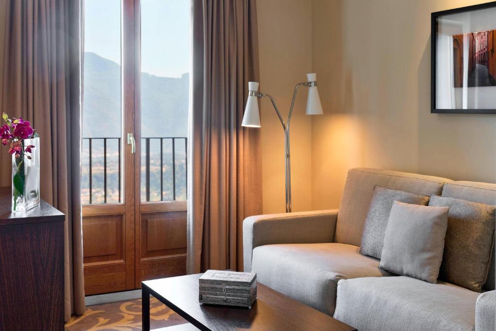 Widok na góry z tego hotelu