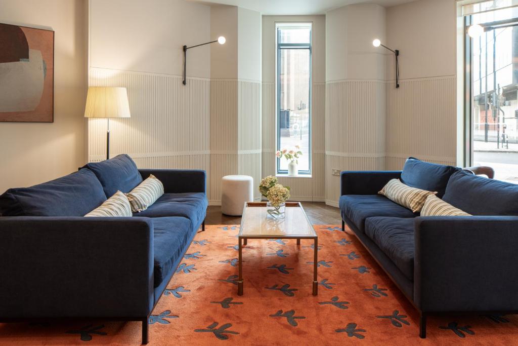 Rockwell East-Tower Bridge - Resim 4